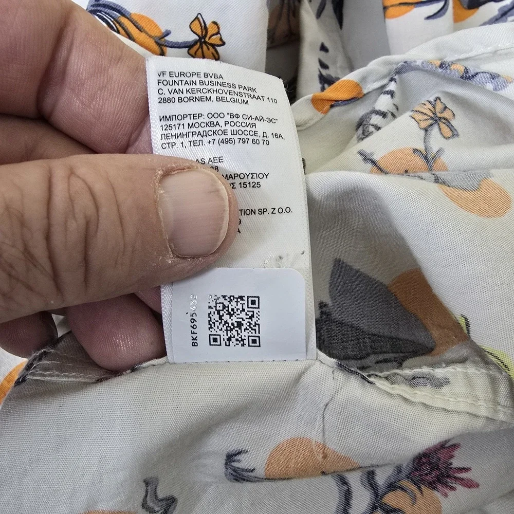 The North Face Shirt Mens Large Desert Rose Mountain Scene Art Button Up S/S